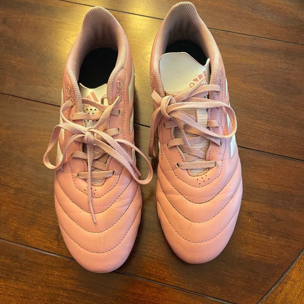 Adidas Mens/Women’s Soccer Cleats